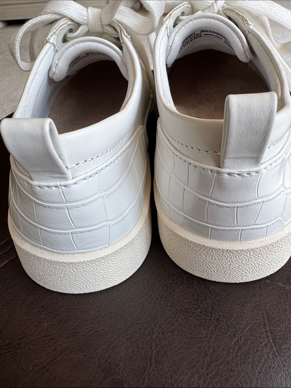 NWOT Vionic Winny White Leather Lace-Up Sneakers SZ 7 - Picture 4 of 10
